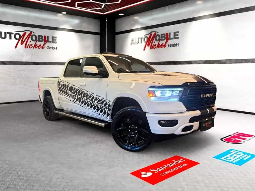 Dodge RAM 1500 5.7 Rebel GT eTorque / 4x4 / Pano 02/2023-photo-3