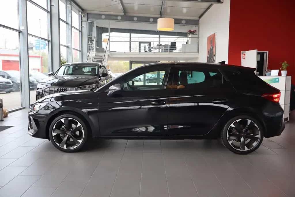 Cupra Leon Cupra 1.5 eTSI DSG,Kamera,Navi,LED,1.Hand 03/2025-photo-10