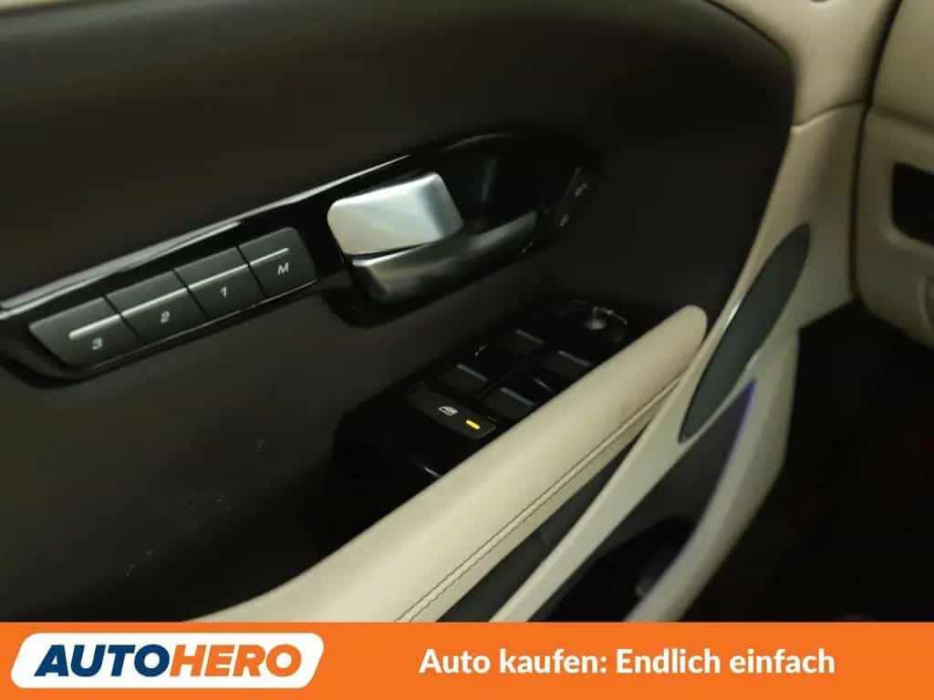Land Rover Range Rover Evoque 2.0 Turbo Aut.*NAV*TEMP*360CAM*PDC*SHZ* 05/2016-photo-25