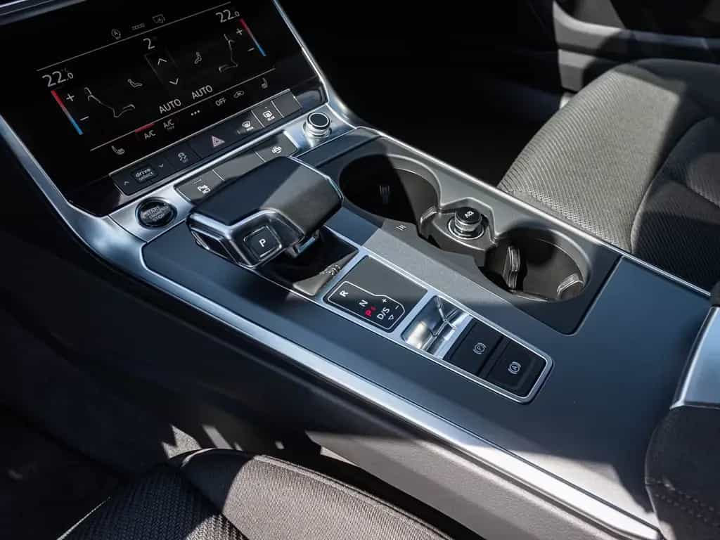 Audi A6 Avant S line 35TDI Stronic Navi Matrix GRA AH 02/2021-photo-12