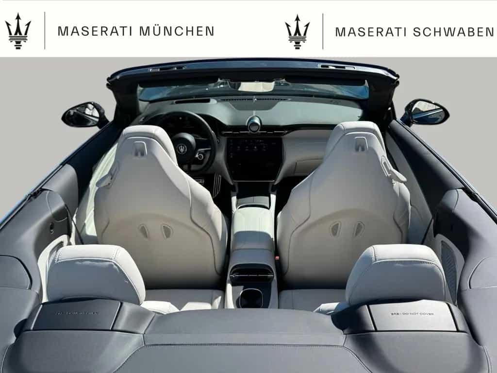 Maserati GranCabrio MODENA/MY26/Blu Modena null-photo-19