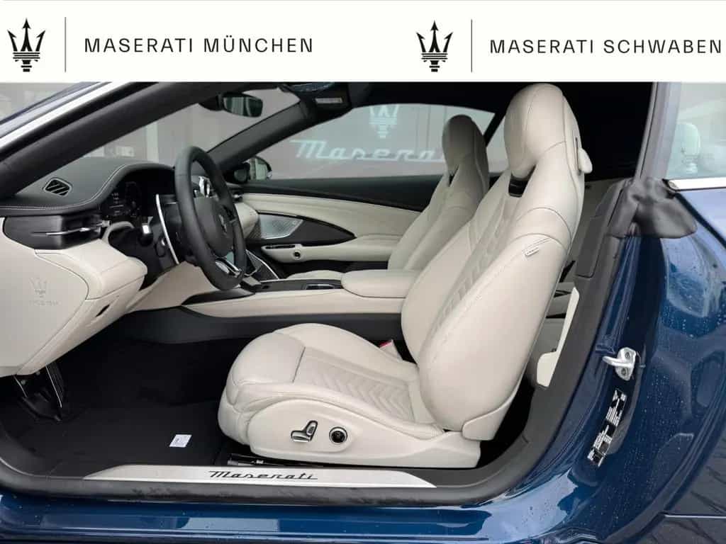 Maserati GranCabrio MODENA/MY26/Blu Modena null-photo-3