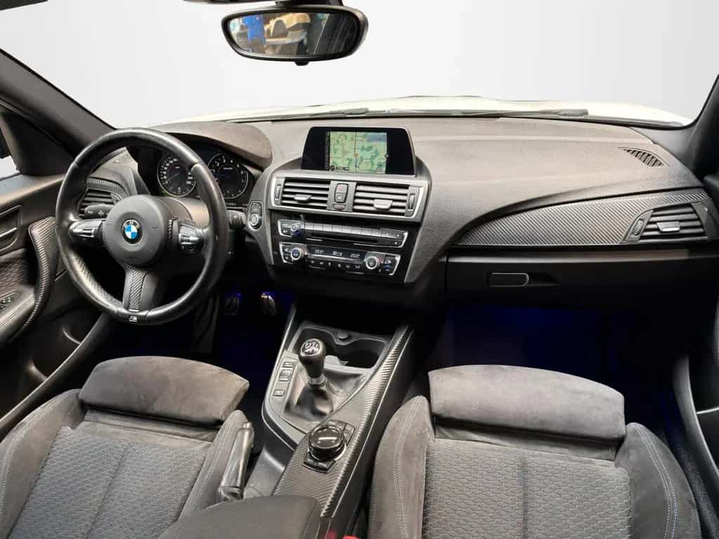 BMW 1 Series 120i Lim. M Sport SHZ LED 2-Z Klimaaut. PDC 02/2017-photo-11