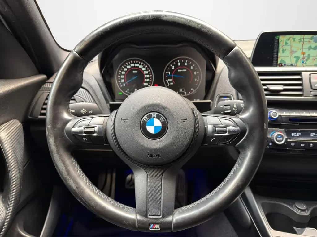 BMW 1 Series 120i Lim. M Sport SHZ LED 2-Z Klimaaut. PDC 02/2017-photo-13