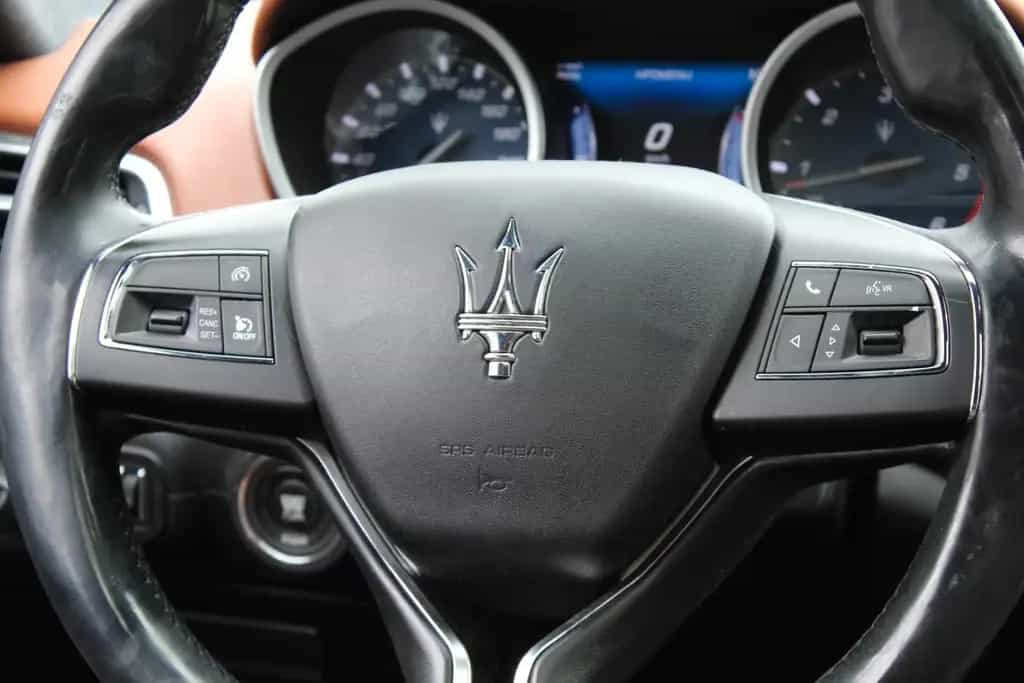 Maserati Ghibli 3.0 V6 Automatik - Dach - Leder - Xenon 08/2016-photo-14