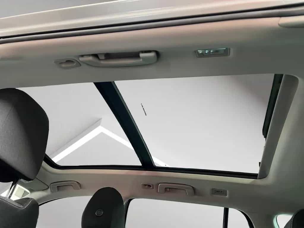 Skoda Octavia Combi SCHECKHEFT/NAVI/KAMERA/TÜV NEU 04/2021-photo-14