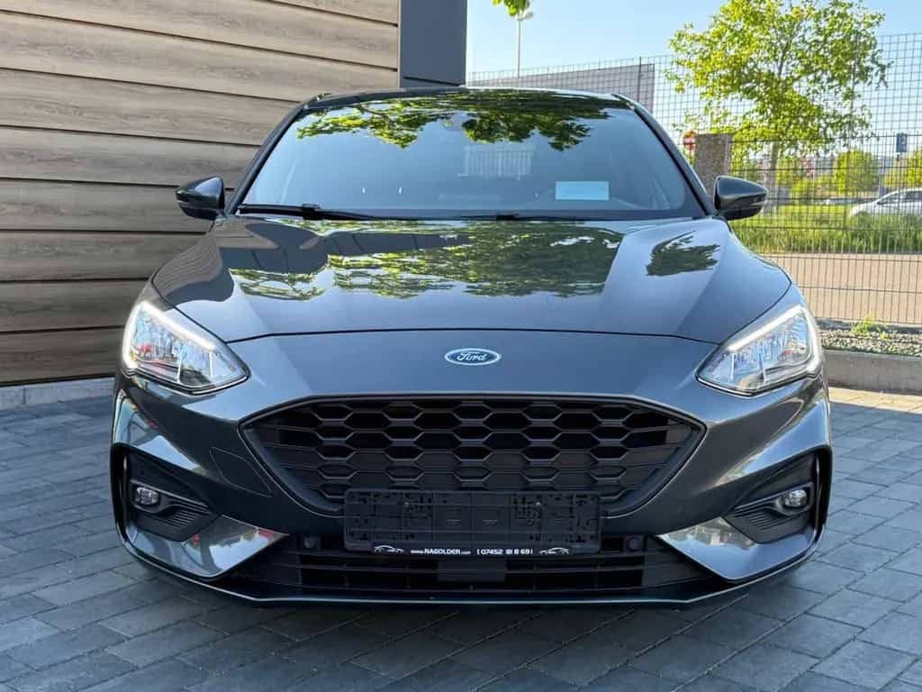 Ford Focus Lim. ST-Line*CAM*PANO*HEAD-UP* 10/2018-photo-1