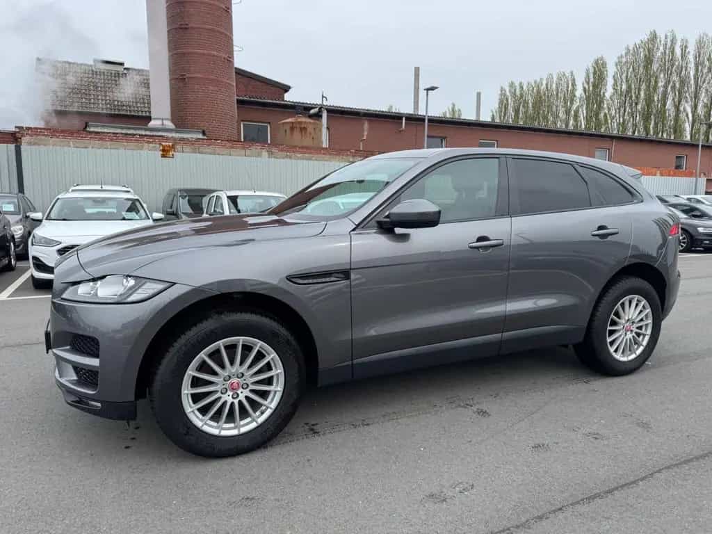 Jaguar F-Pace F-PACE *PRESTIGE*DEFEKT*LÄUFT UNRUHIG 08/2017-photo-2