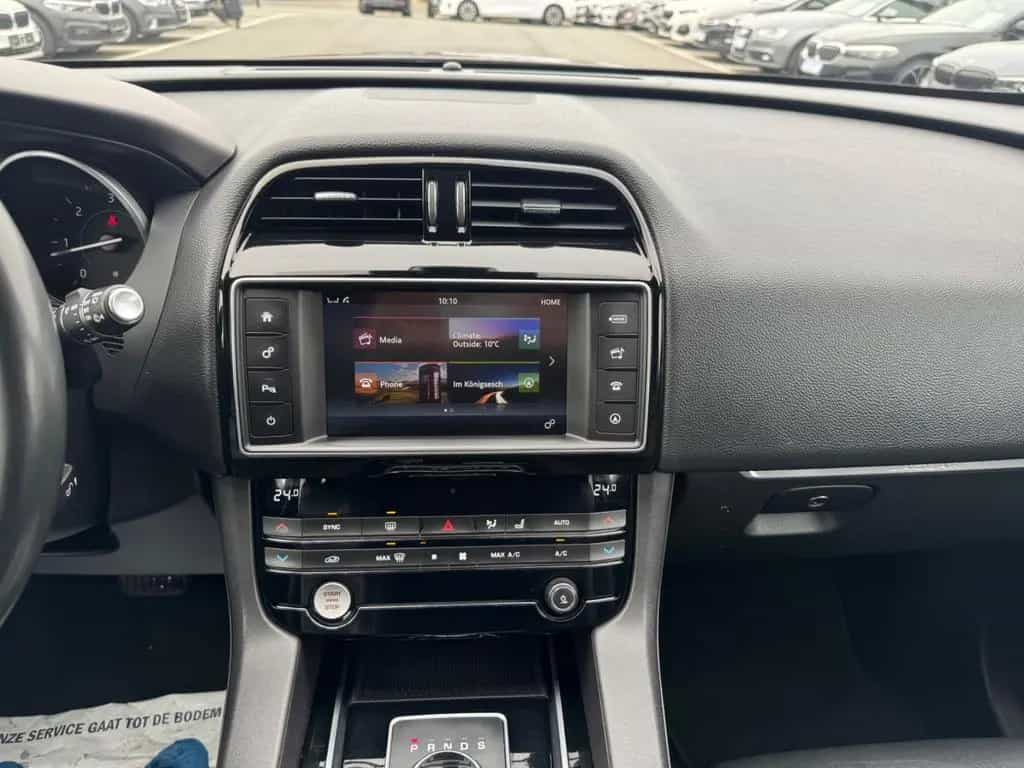 Jaguar F-Pace F-PACE *PRESTIGE*DEFEKT*LÄUFT UNRUHIG 08/2017-photo-20
