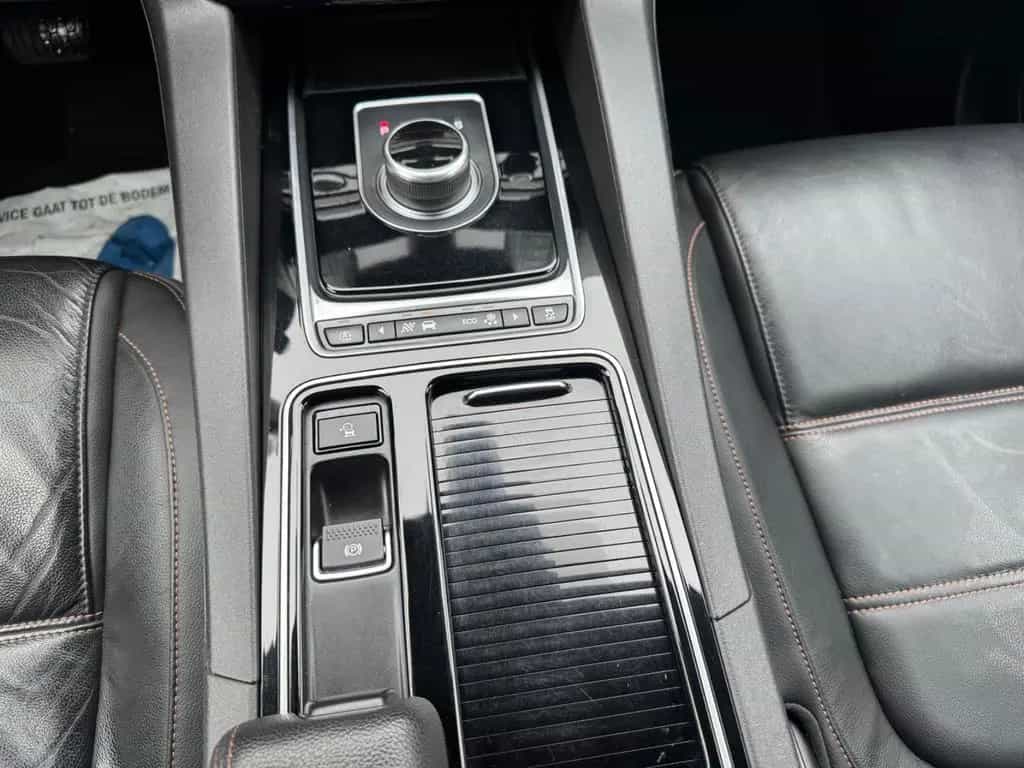 Jaguar F-Pace F-PACE *PRESTIGE*DEFEKT*LÄUFT UNRUHIG 08/2017-photo-22
