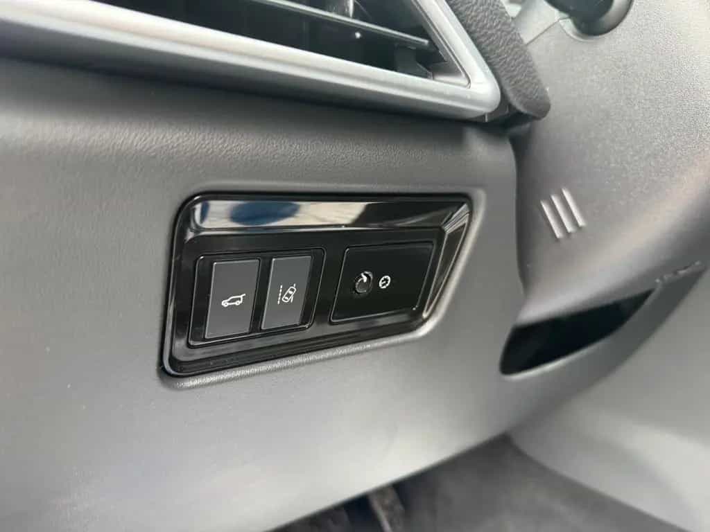 Jaguar F-Pace F-PACE *PRESTIGE*DEFEKT*LÄUFT UNRUHIG 08/2017-photo-23