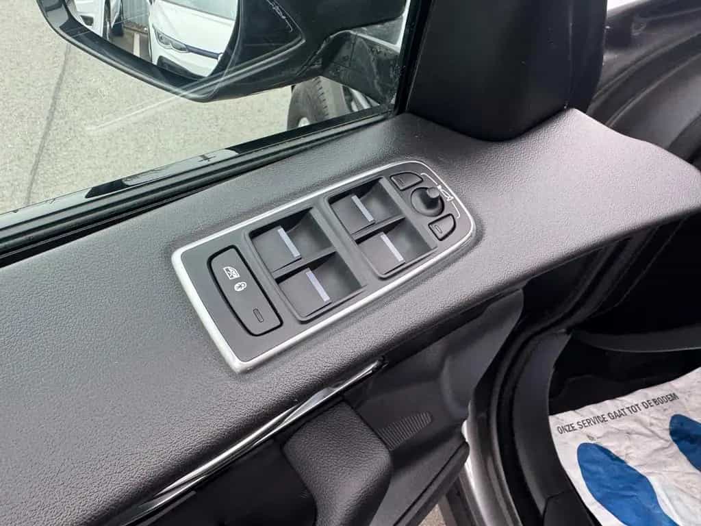 Jaguar F-Pace F-PACE *PRESTIGE*DEFEKT*LÄUFT UNRUHIG 08/2017-photo-24