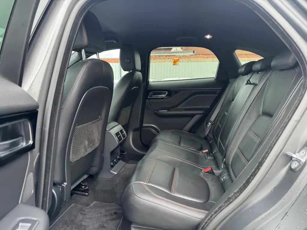 Jaguar F-Pace F-PACE *PRESTIGE*DEFEKT*LÄUFT UNRUHIG 08/2017-photo-27