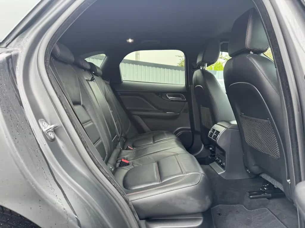 Jaguar F-Pace F-PACE *PRESTIGE*DEFEKT*LÄUFT UNRUHIG 08/2017-photo-28
