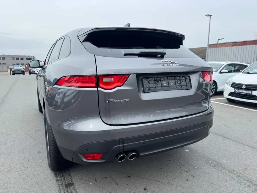 Jaguar F-Pace F-PACE *PRESTIGE*DEFEKT*LÄUFT UNRUHIG 08/2017-photo-6
