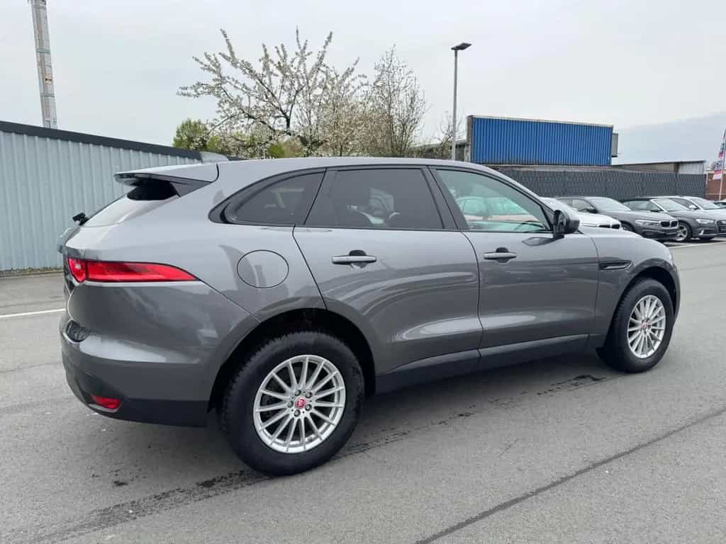 Jaguar F-Pace F-PACE *PRESTIGE*DEFEKT*LÄUFT UNRUHIG 08/2017-photo-9