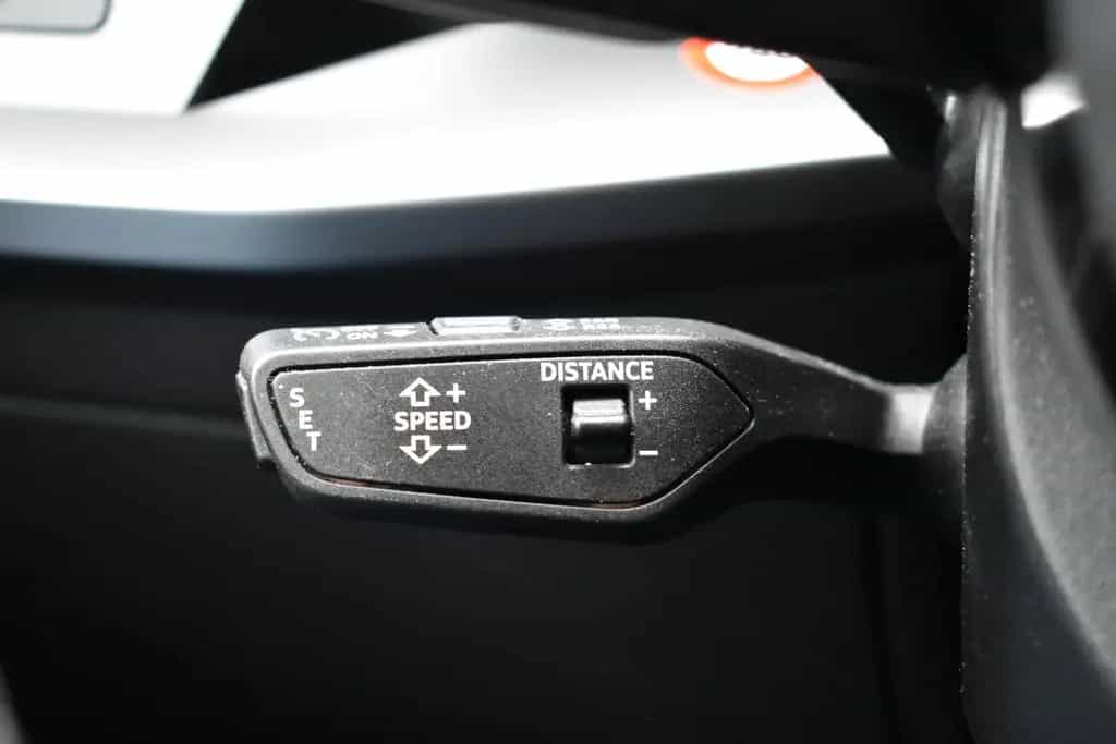 Audi A3 30TFSI Sportback*S-Tronic*LED*Kamera*SHZ*Lane 05/2022-photo-17