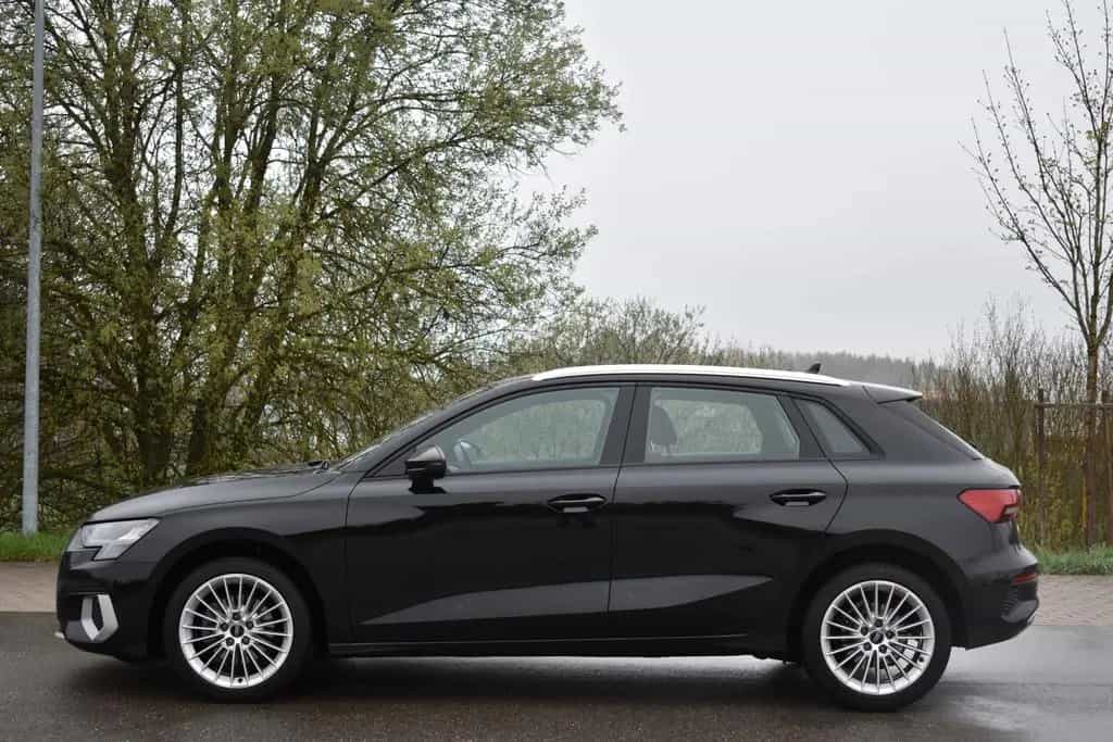 Audi A3 30TFSI Sportback*S-Tronic*LED*Kamera*SHZ*Lane 05/2022-photo-4
