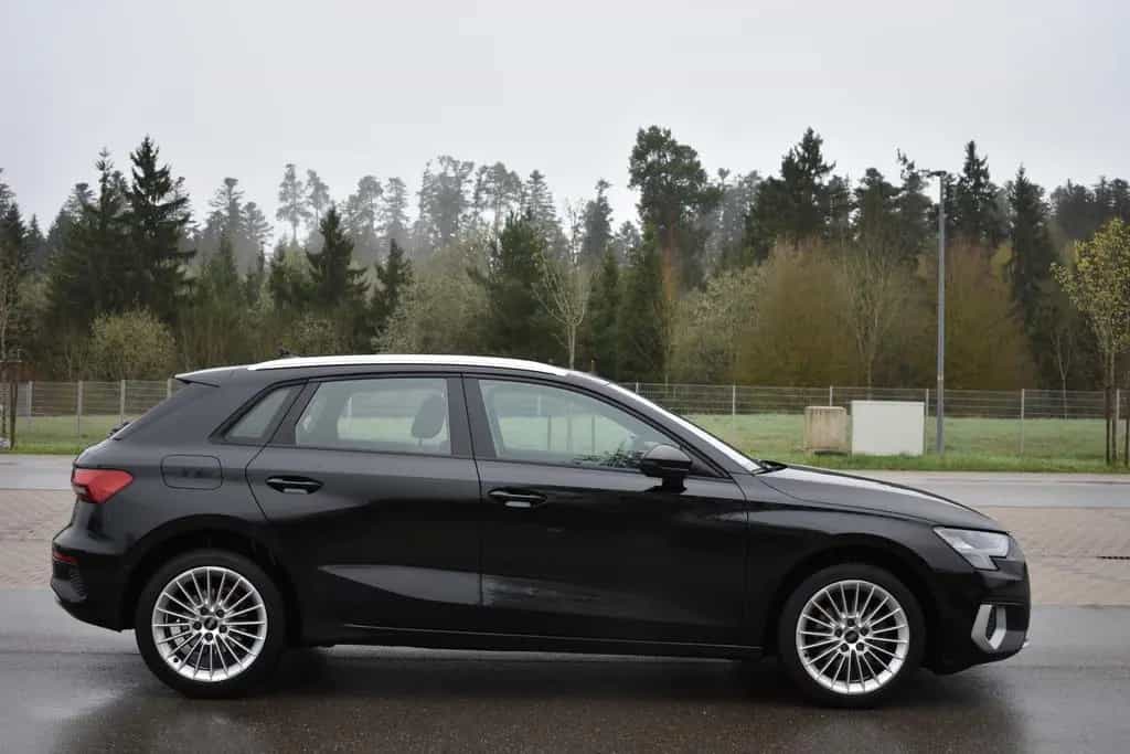 Audi A3 30TFSI Sportback*S-Tronic*LED*Kamera*SHZ*Lane 05/2022-photo-8
