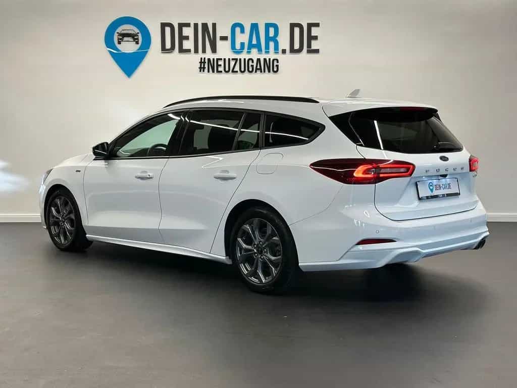 Ford Focus ST-Line X *LED*NAVI*DAB*SHZ* 04/2023-photo-4