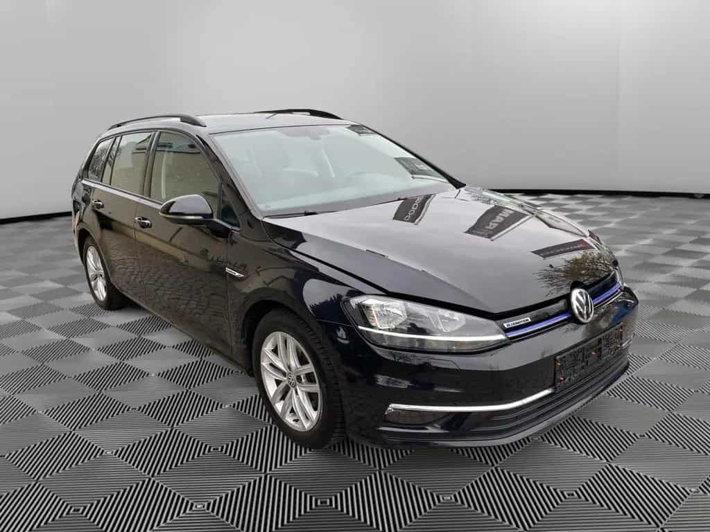 Volkswagen Golf Comfortline BlueMotion 1.5 Shz. Sch.Wippen 01/2019-photo-3