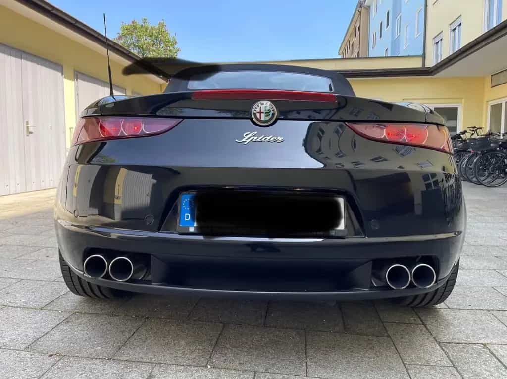 Alfa Romeo Spider 04/2011-photo-1