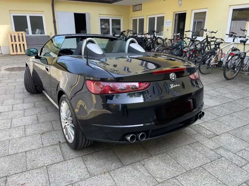Alfa Romeo Spider 04/2011-photo-2