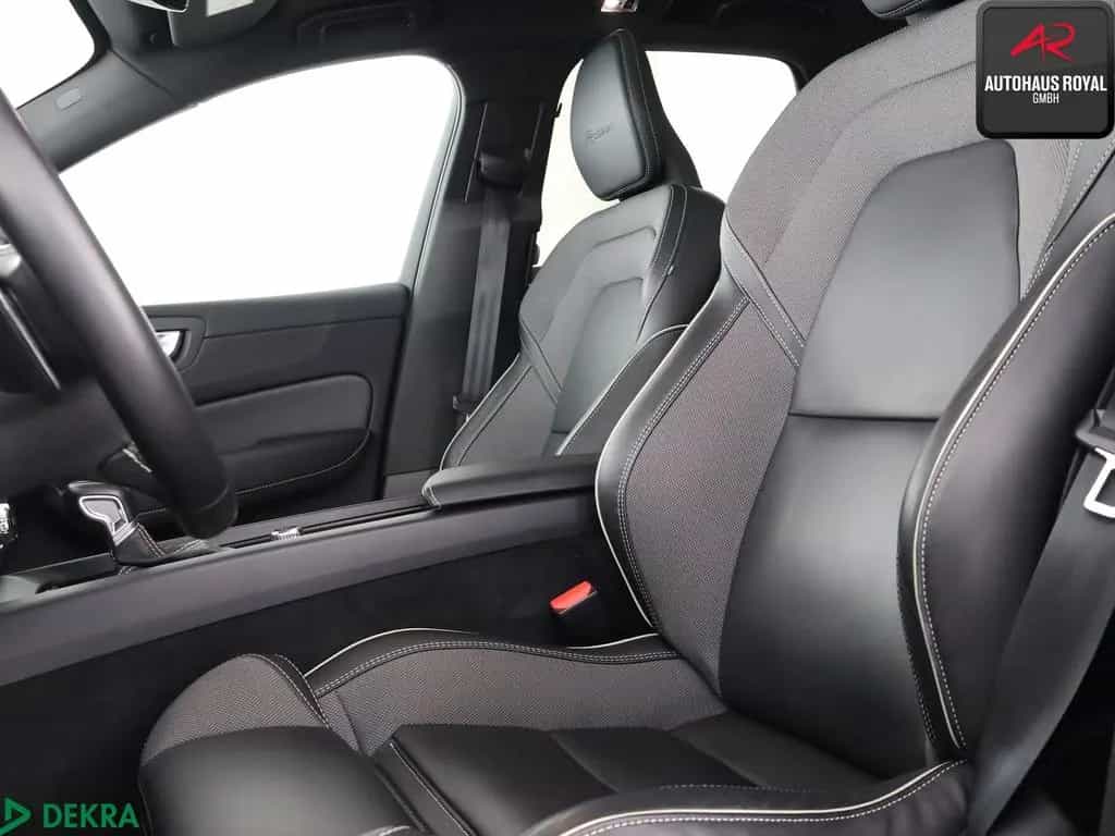 Volvo XC60 XC 60 2.0 T4 R DESIGN STANDHZ,HUD,21ZOLL,KEYLESS 08/2020-photo-9
