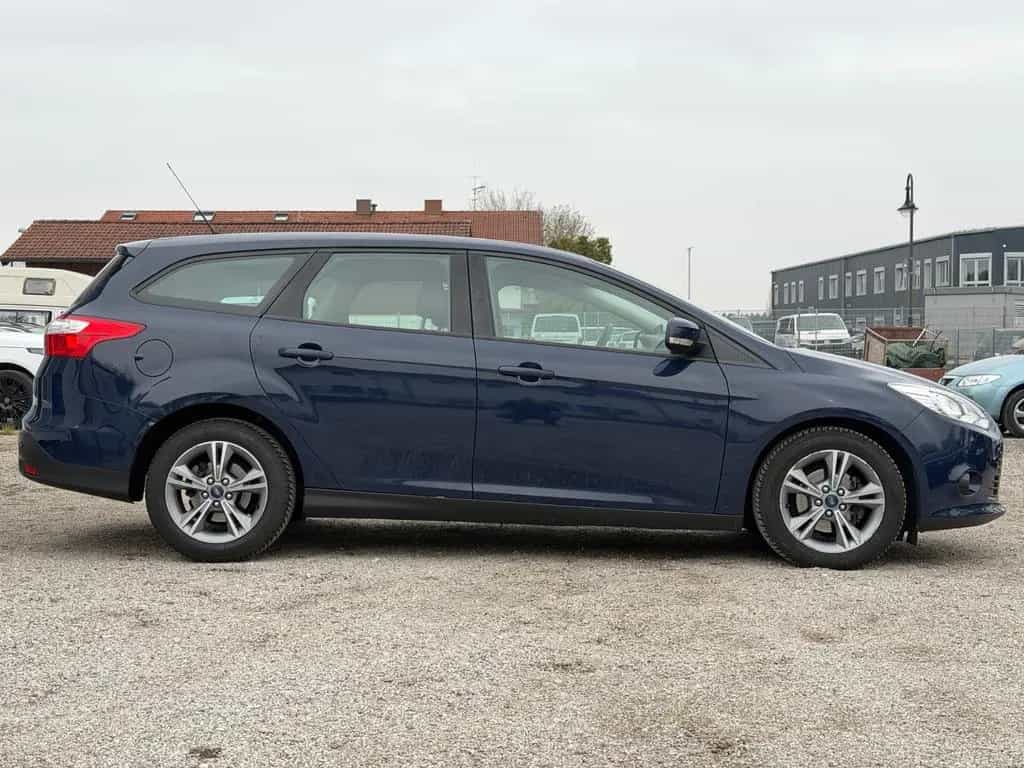 Ford Focus Turnier Sync Edition| Wenig-Km| EcoBoost 04/2014-photo-5
