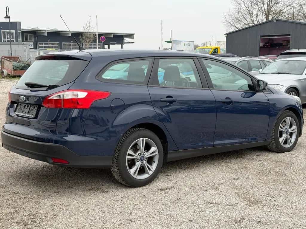 Ford Focus Turnier Sync Edition| Wenig-Km| EcoBoost 04/2014-photo-6