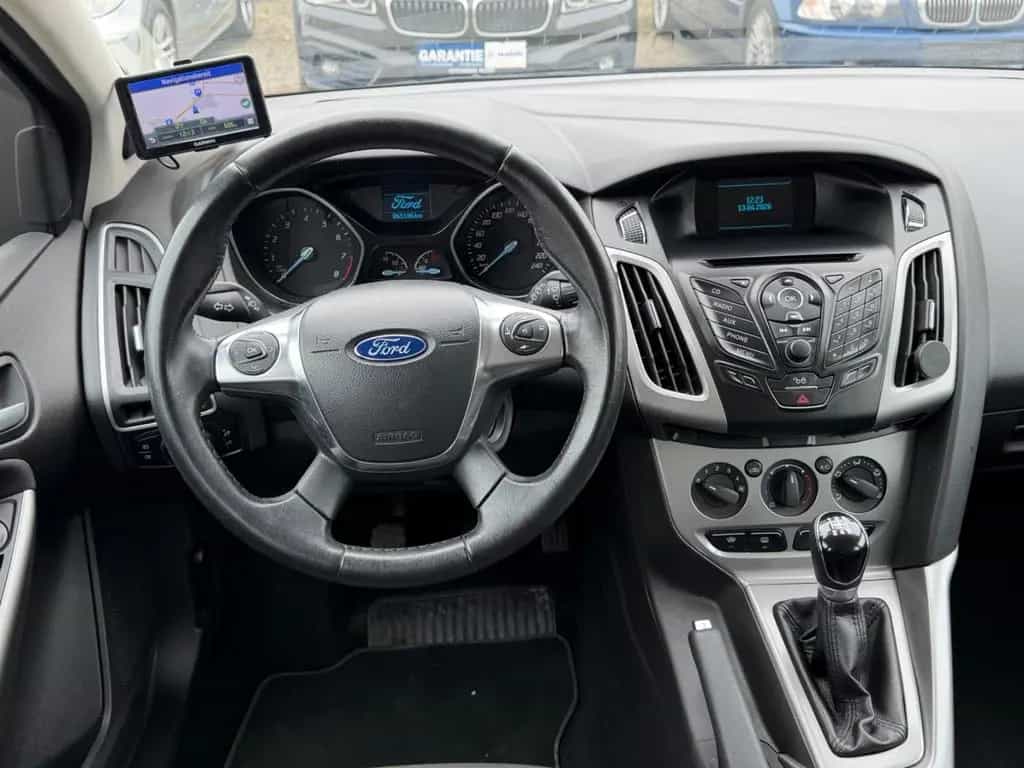 Ford Focus Turnier Sync Edition| Wenig-Km| EcoBoost 04/2014-photo-8