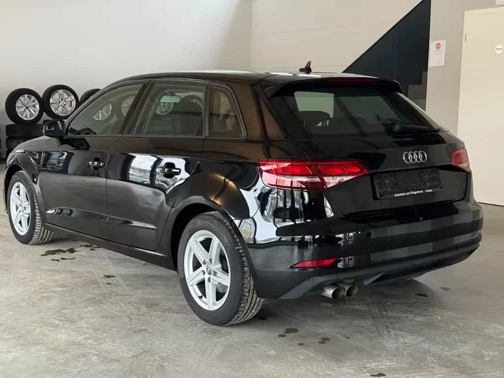 Audi A3 Sportback 1.4 TSI Bi-Xenon/Navi/BC 05/2017-photo-3