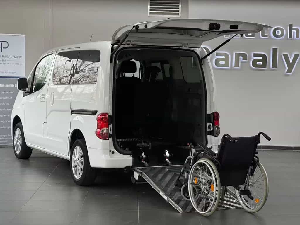 Nissan NV200 Evalia Behindertengerecht-Rampe 4+1 09/2016-photo-0