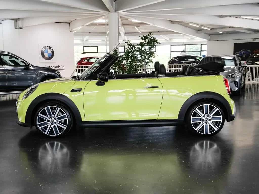 MINI Cooper Cabrio Cooper Younique Trim Nav LED RFK+PDC Shz 18" 01/2022-photo-3
