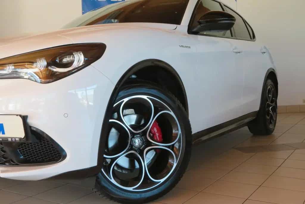 Alfa Romeo Stelvio Veloce Q4 2.0 280PS *Premium+TechPaket* 05/2024-photo-4