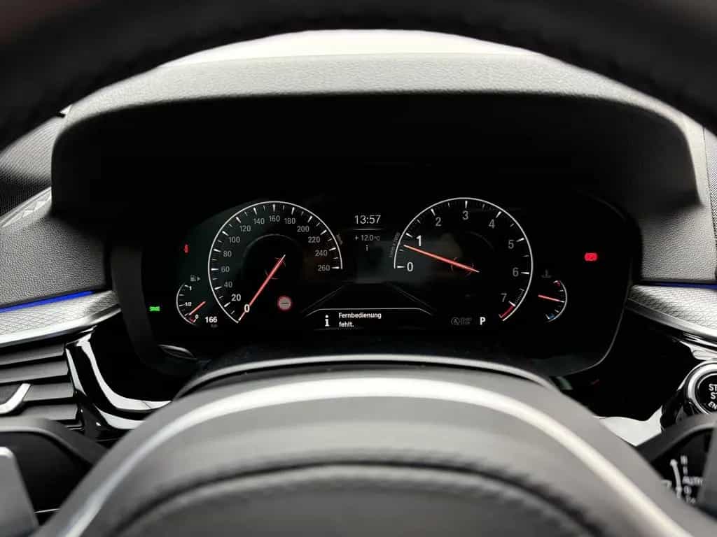 BMW 5 540 i M Sport*S.Dach*Kamera*HeadUP*Ambiente* 12/2018-photo-18