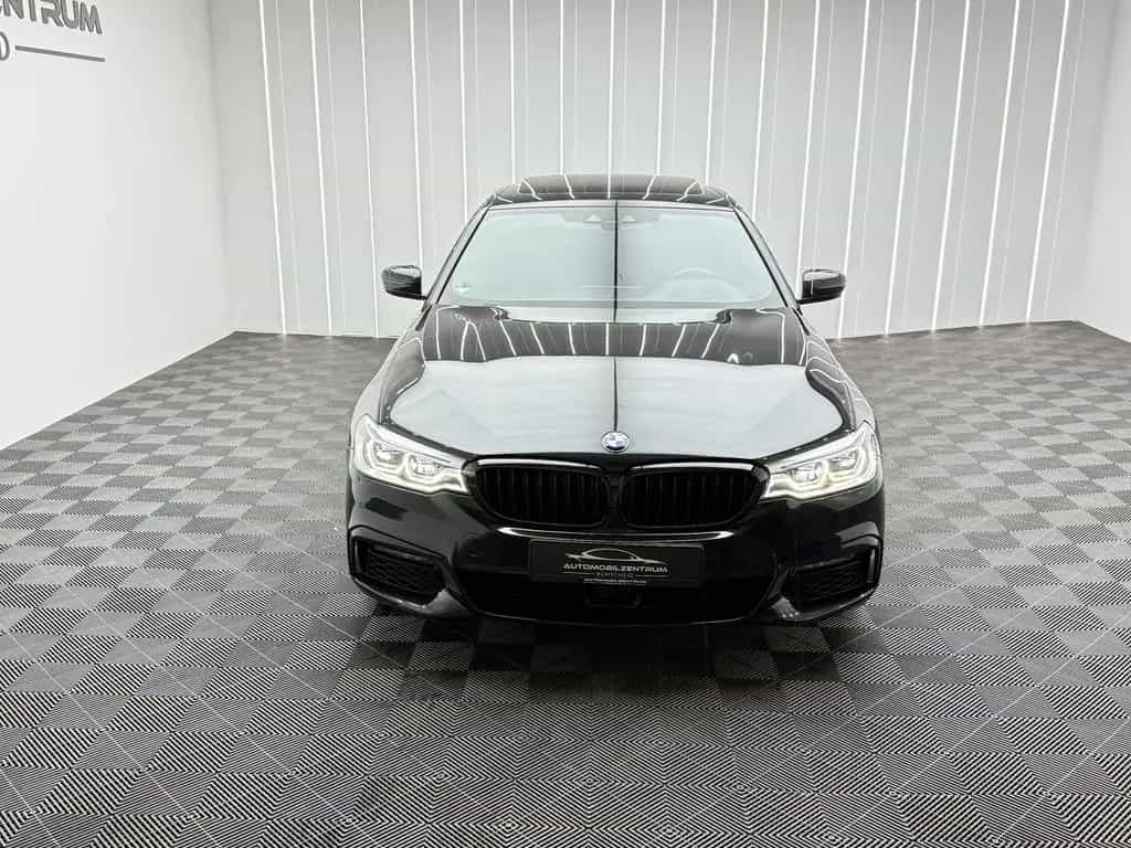 BMW 5 540 i M Sport*S.Dach*Kamera*HeadUP*Ambiente* 12/2018-photo-3