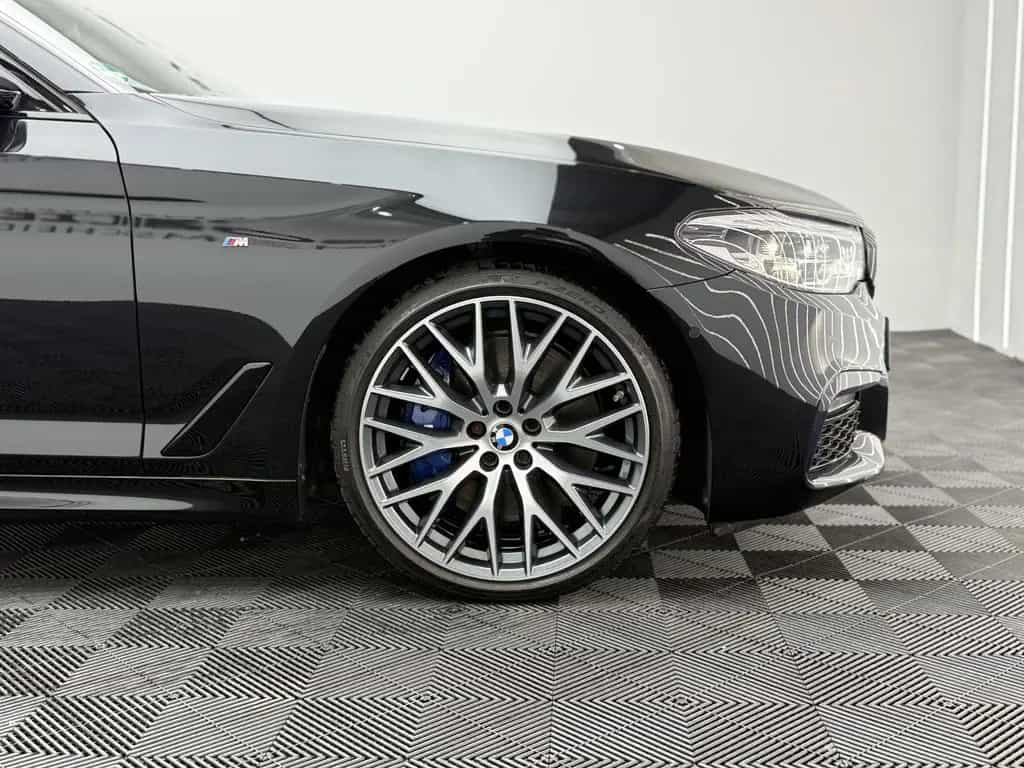 BMW 5 540 i M Sport*S.Dach*Kamera*HeadUP*Ambiente* 12/2018-photo-8
