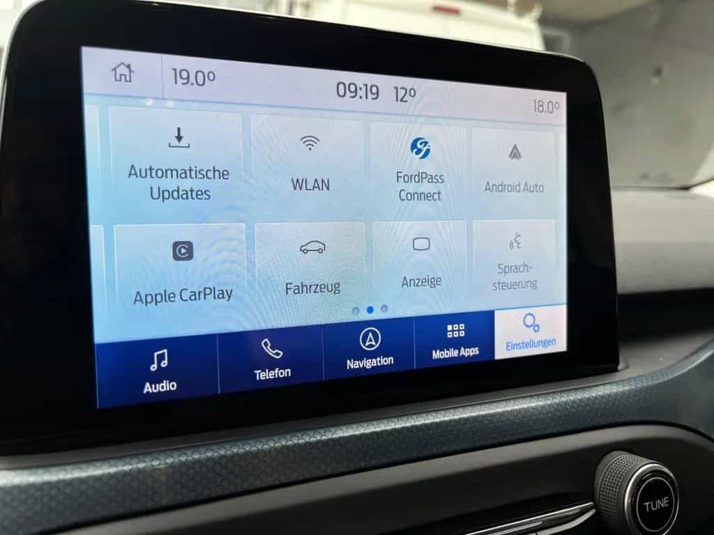 Ford Focus Turnier Active 1.5 EcoBlue Winter Paket 07/2021-photo-25