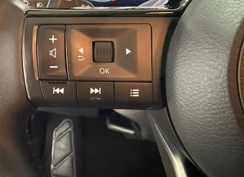 Nissan Qashqai 1.3 DIG-T N-Connecta LED ACC 360° RFK 01/2024-photo-11