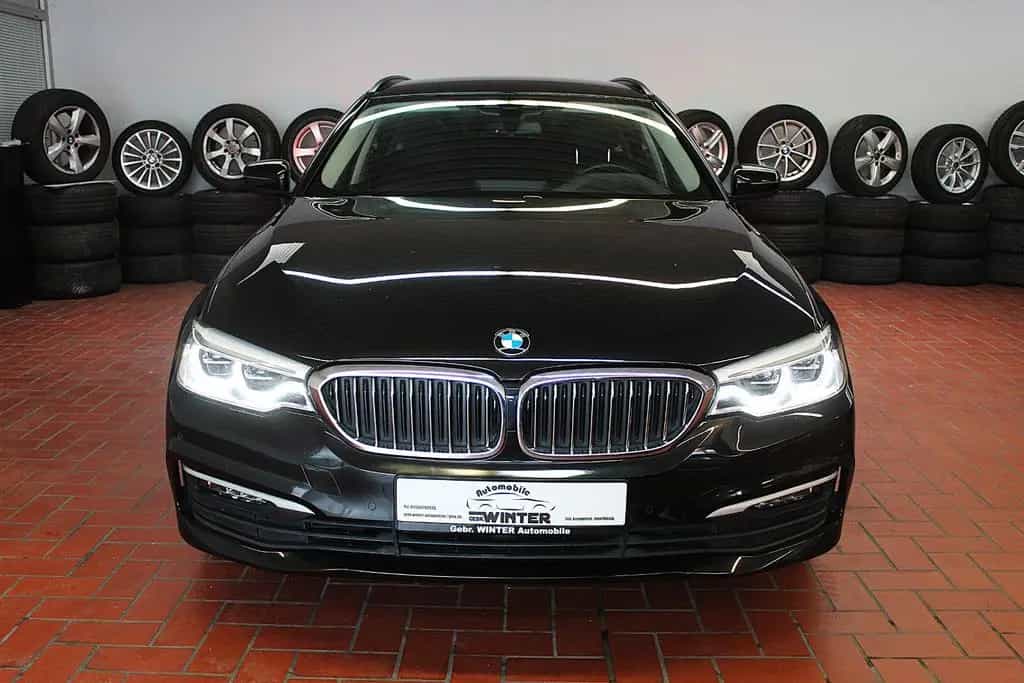BMW 5 Series Cockpit*AHK*HUD*LHZ 11/2019-photo-1