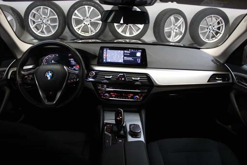 BMW 5 Series Cockpit*AHK*HUD*LHZ 11/2019-photo-17