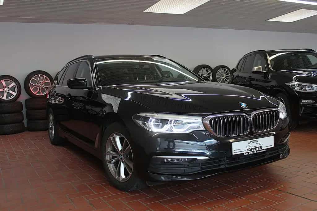 BMW 5 Series Cockpit*AHK*HUD*LHZ 11/2019-photo-2