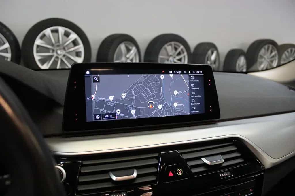 BMW 5 Series Cockpit*AHK*HUD*LHZ 11/2019-photo-24