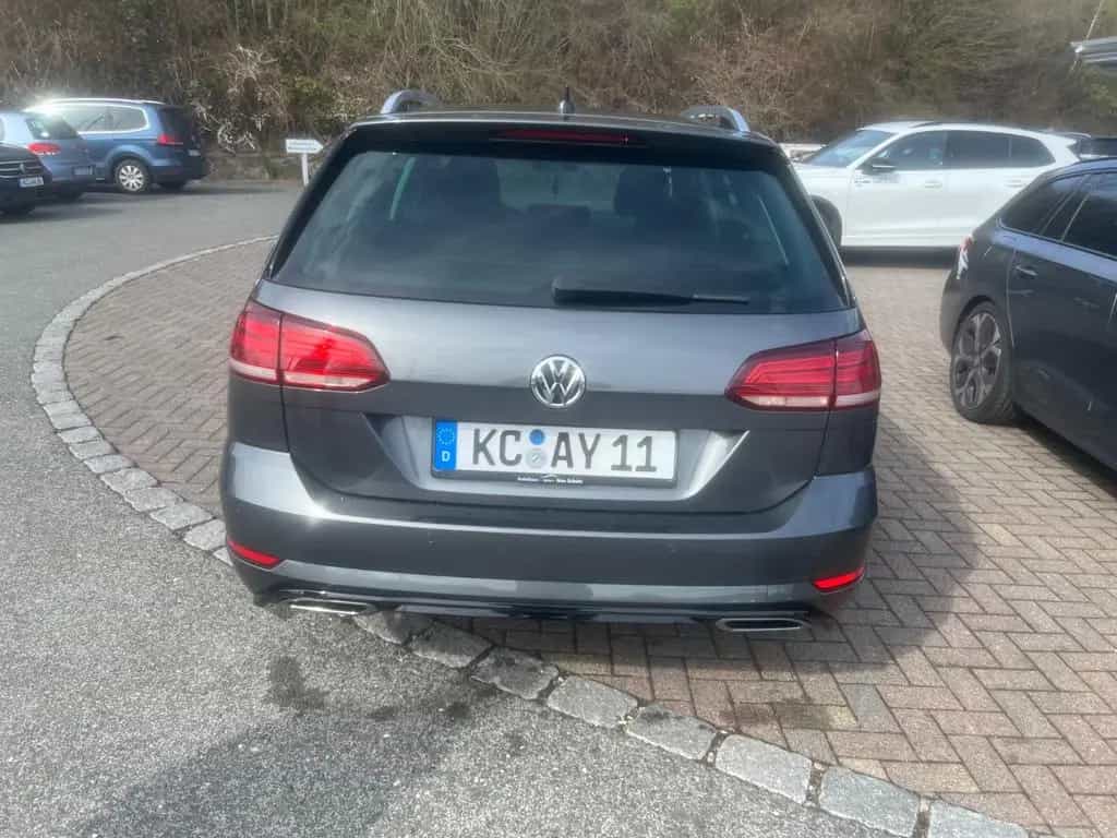 Volkswagen Golf 2.0 TDI SCR DSG Comfortline Variant Com... 05/2020-photo-2