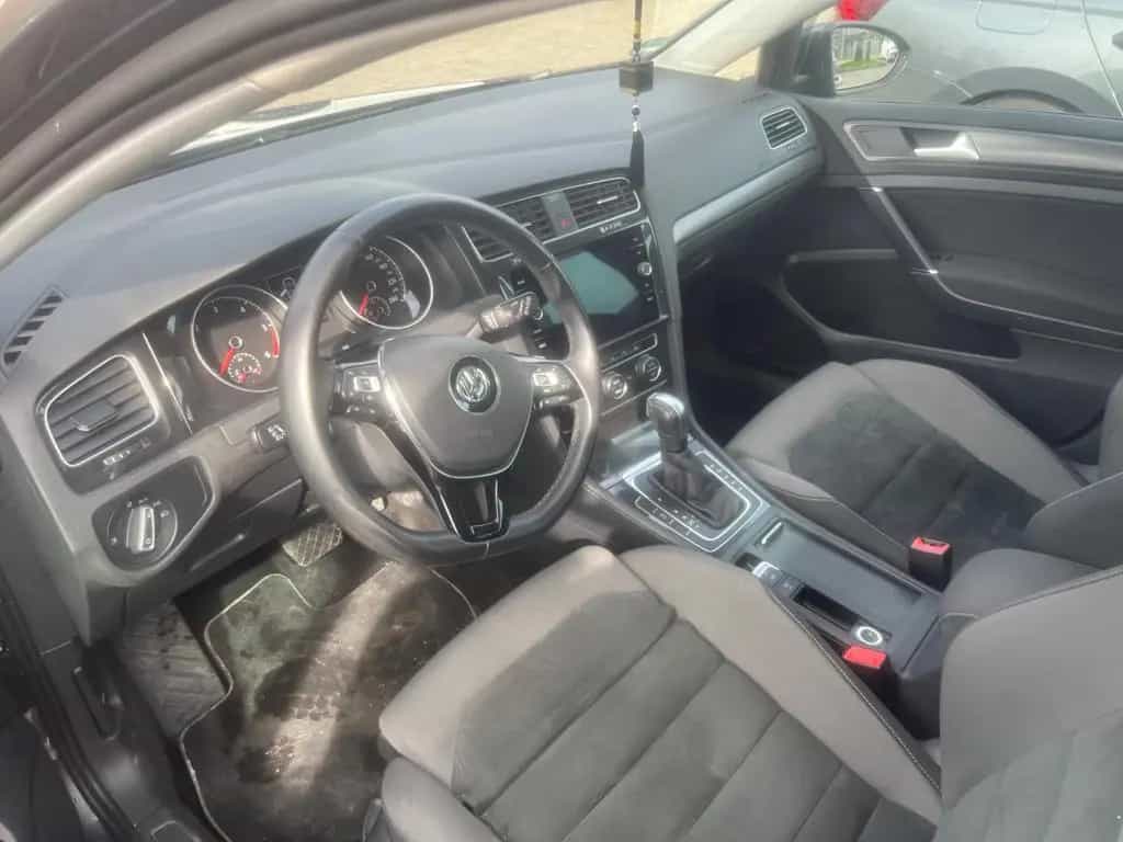 Volkswagen Golf 2.0 TDI SCR DSG Comfortline Variant Com... 05/2020-photo-6