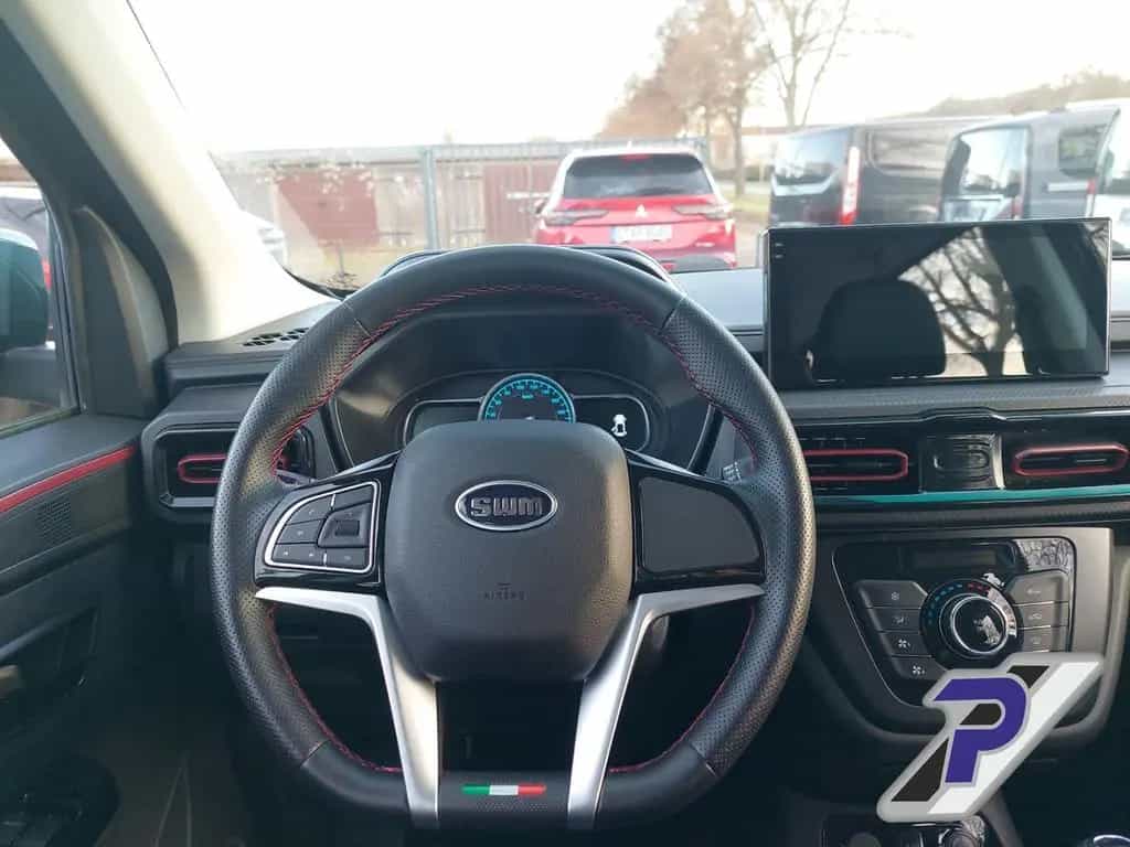 SWM G03 Digitales Cockpit Apple CarPlay Android Auto null-photo-15