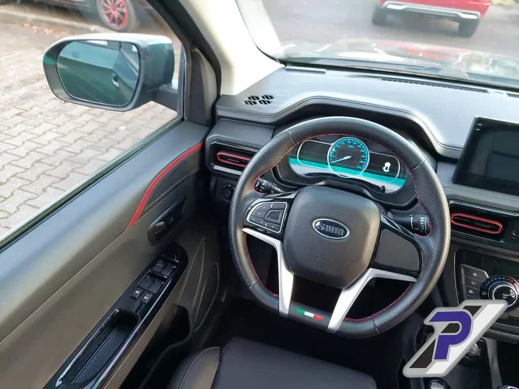 SWM G03 Digitales Cockpit Apple CarPlay Android Auto null-photo-18