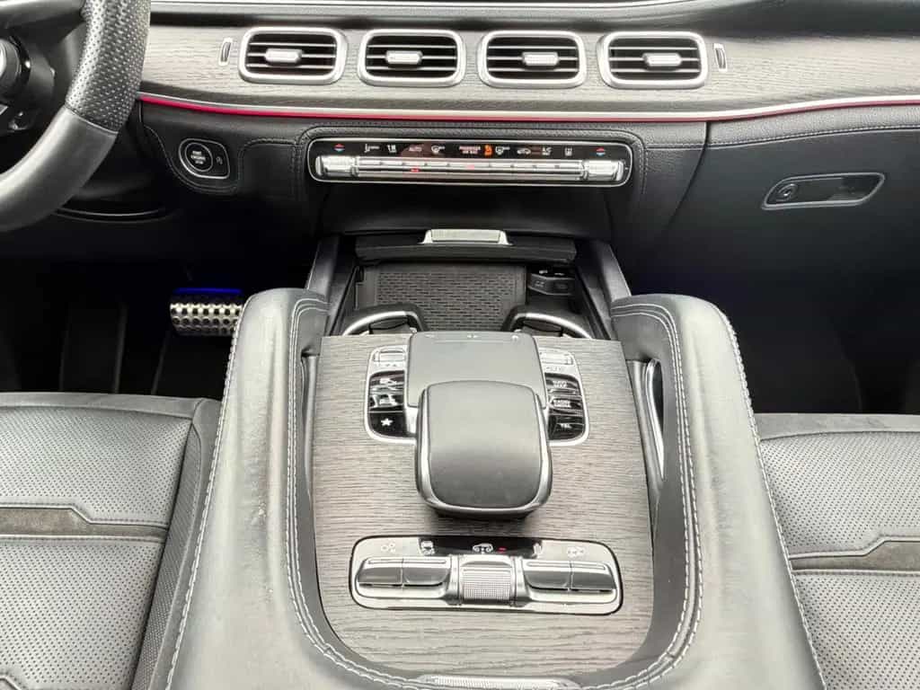 Mercedes-Benz GLE-Class 12/2020-photo-19