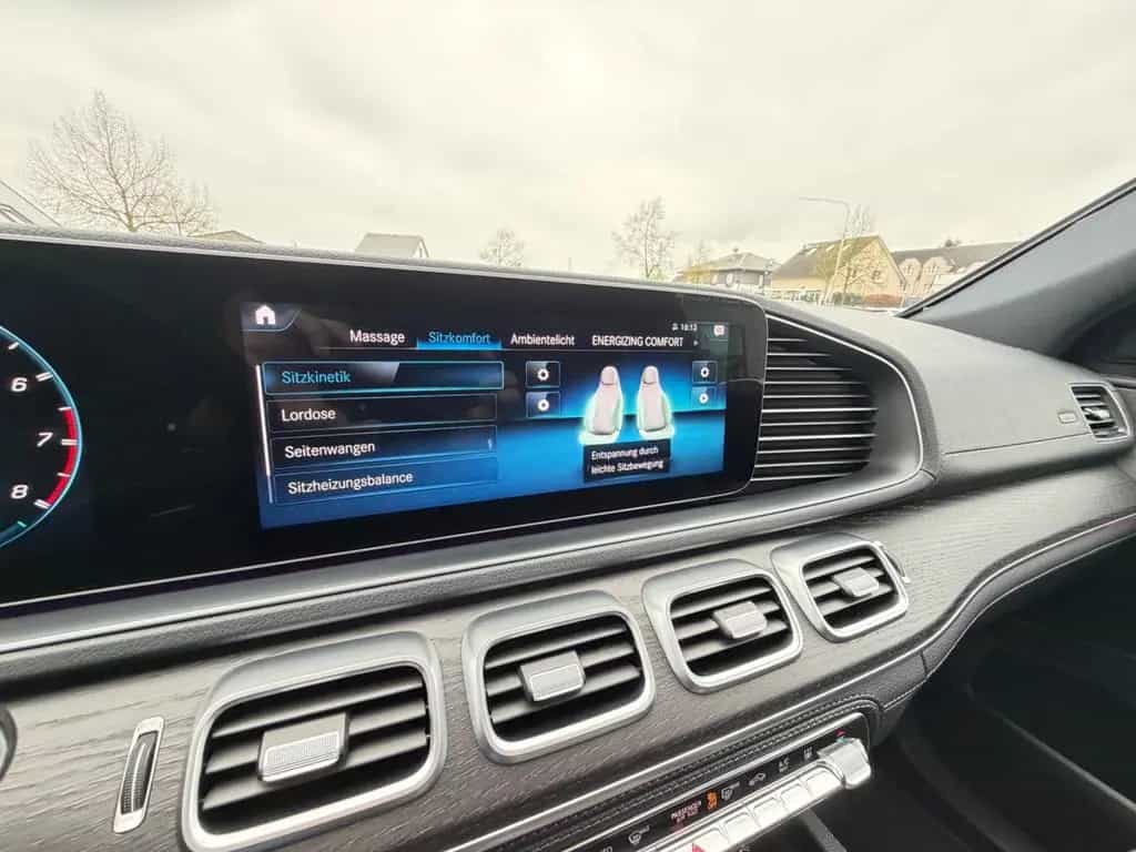 Mercedes-Benz GLE-Class 12/2020-photo-27